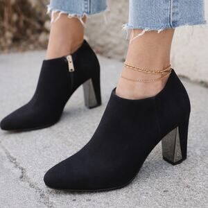 Donald J Pliner Calla Black Booties Heels Side Zip Comfort 7.5M